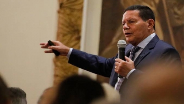 Mourão não confirma agenda no Acre nesta sexta-feira e passa o dia no Rio Grande do Sul